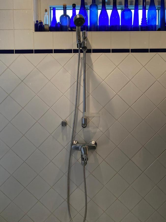 אספו Room In Villa Emilia מראה חיצוני תמונה