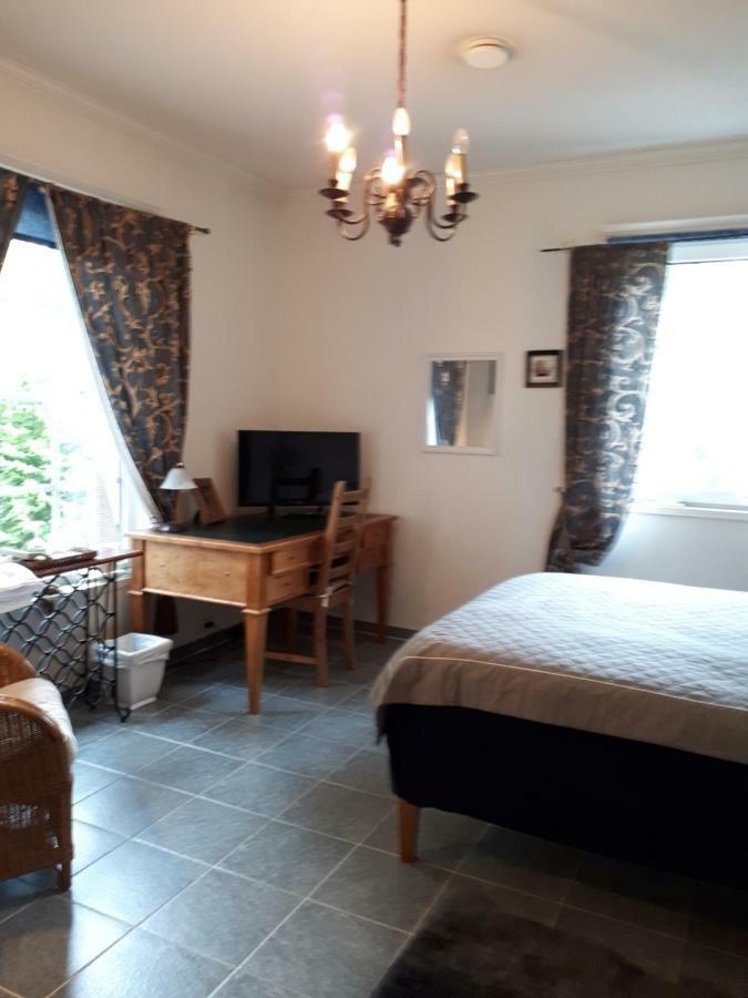אספו Room In Villa Emilia מראה חיצוני תמונה